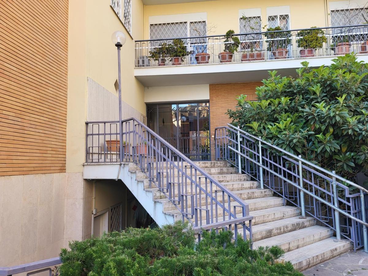 Boutique Maison - Pentimalli 84 Рим Экстерьер фото